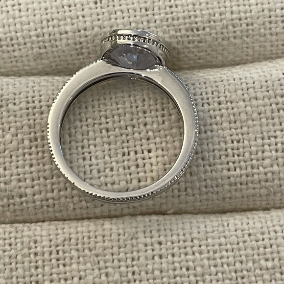 3 sterling silver and cubic zirconia rings - Picture 11 of 15